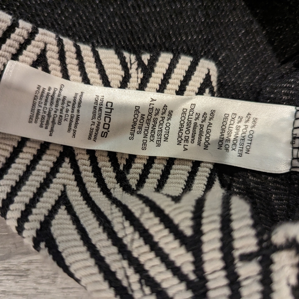 Chicos Top - image 5